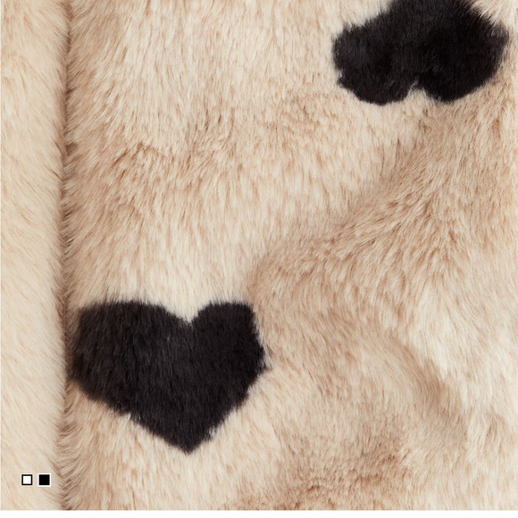 H&M Kids Cream Faux Fur Jacket with Black Hearts - Picture 3 of 8